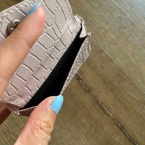 Hyer Goods mini trifold wallet in croc embossed leather - Picture 6 of 9